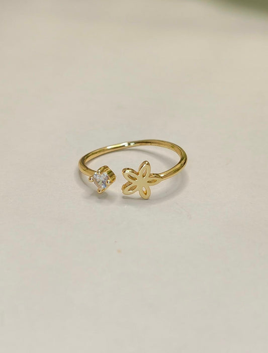Anti-Tarnish Floral Solitaire Adjustable Ring