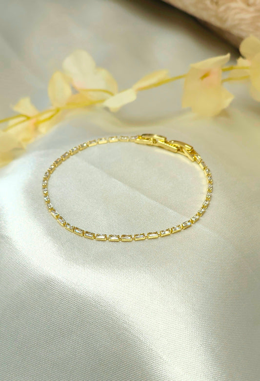 18K Gold Plated Anti-Tarnish Baguette Zircon Tennis Bracelet