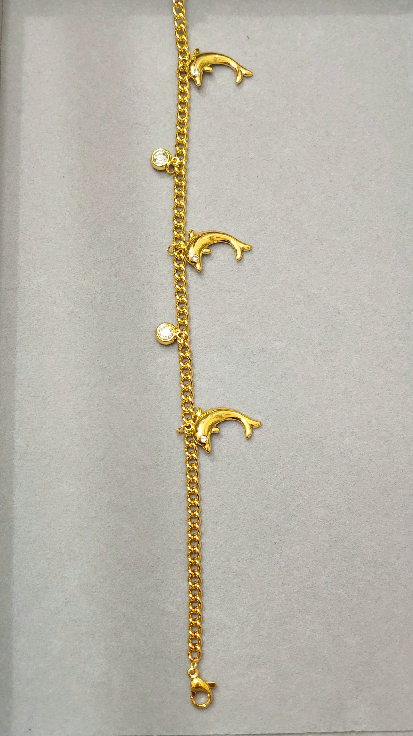 Dolphin Charm Gold Bracelet | 18K Gold Plated | Anti-Tarnish