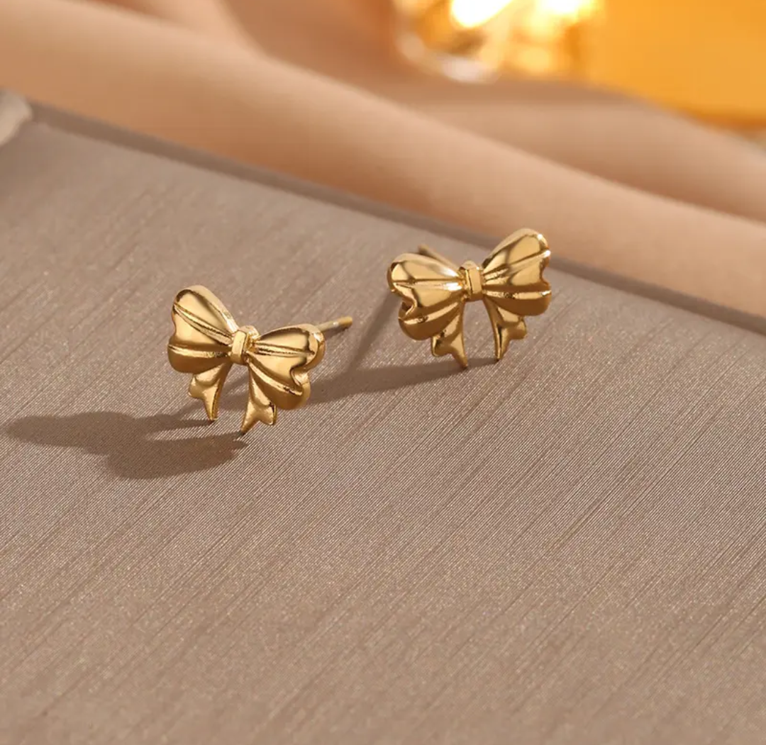 Anti-Tarnish Gold Bow Knot Stud Earrings