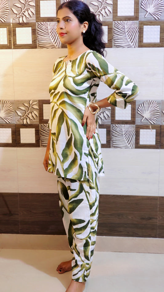 Leaf Print Cotton Co-ord Set – White & Green