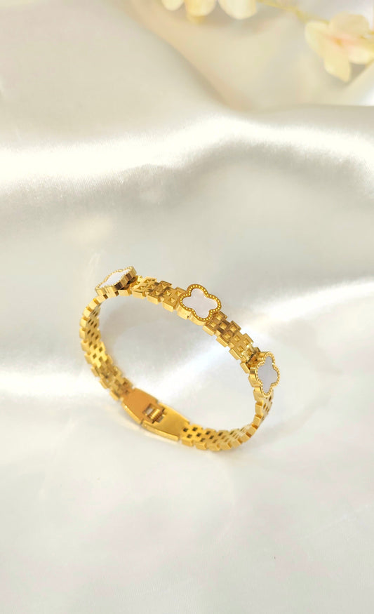 18K Gold-Plated White Clover Bracelet