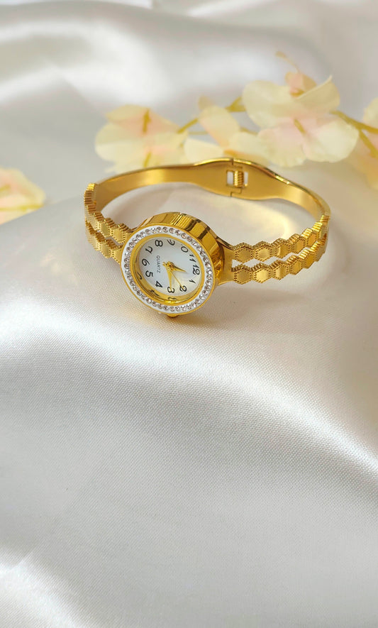 Elegant 18K Gold-Plated antitarnish Watch Bracelet