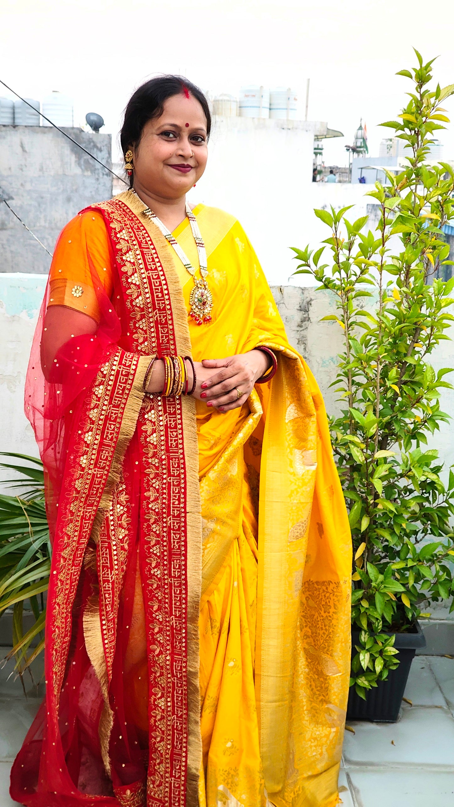 Red Net Sanskrit Embroidered Dupatta – Perfect for Bridal, Wedding & Festive Wear