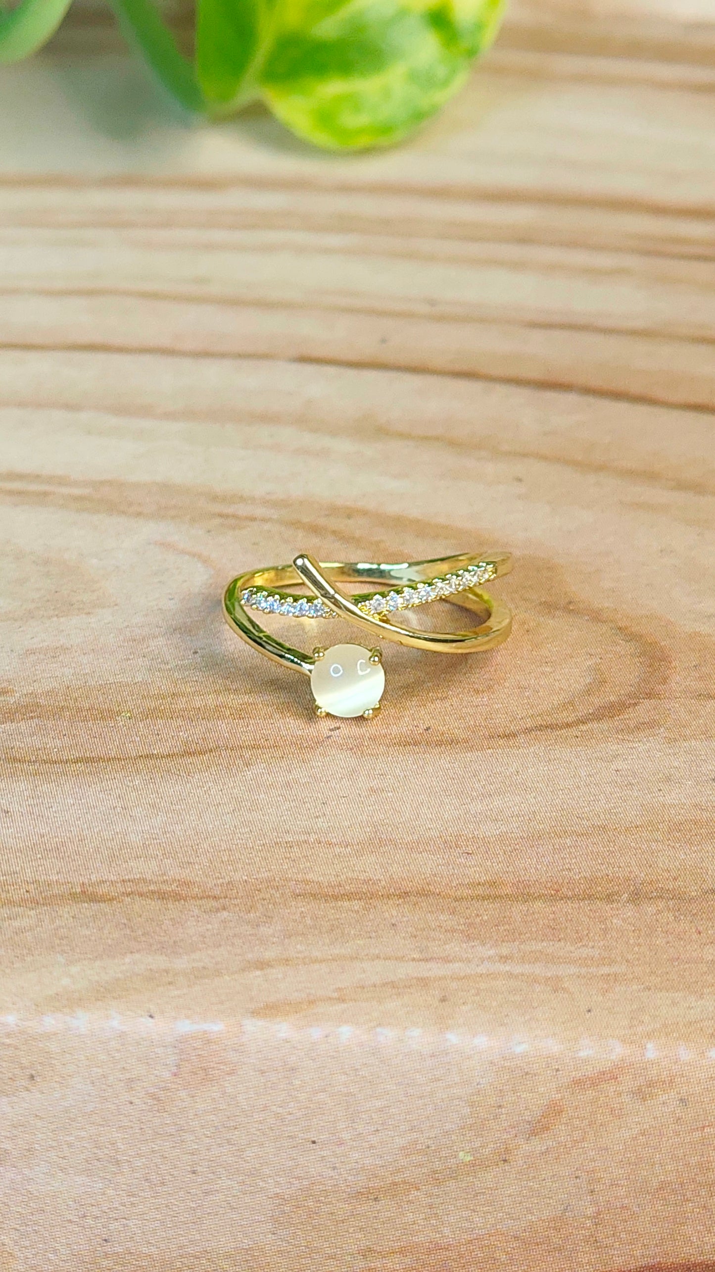 Gold-Plated Crossover Solitaire CZ Ring