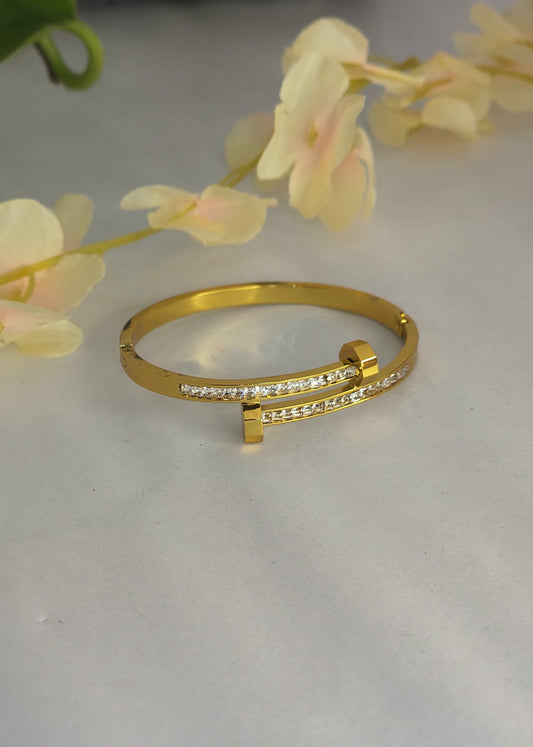 Anti-Tarnish Geometric Crystal-Studded Gold Bangle Bracelet for thin wrist Braclet