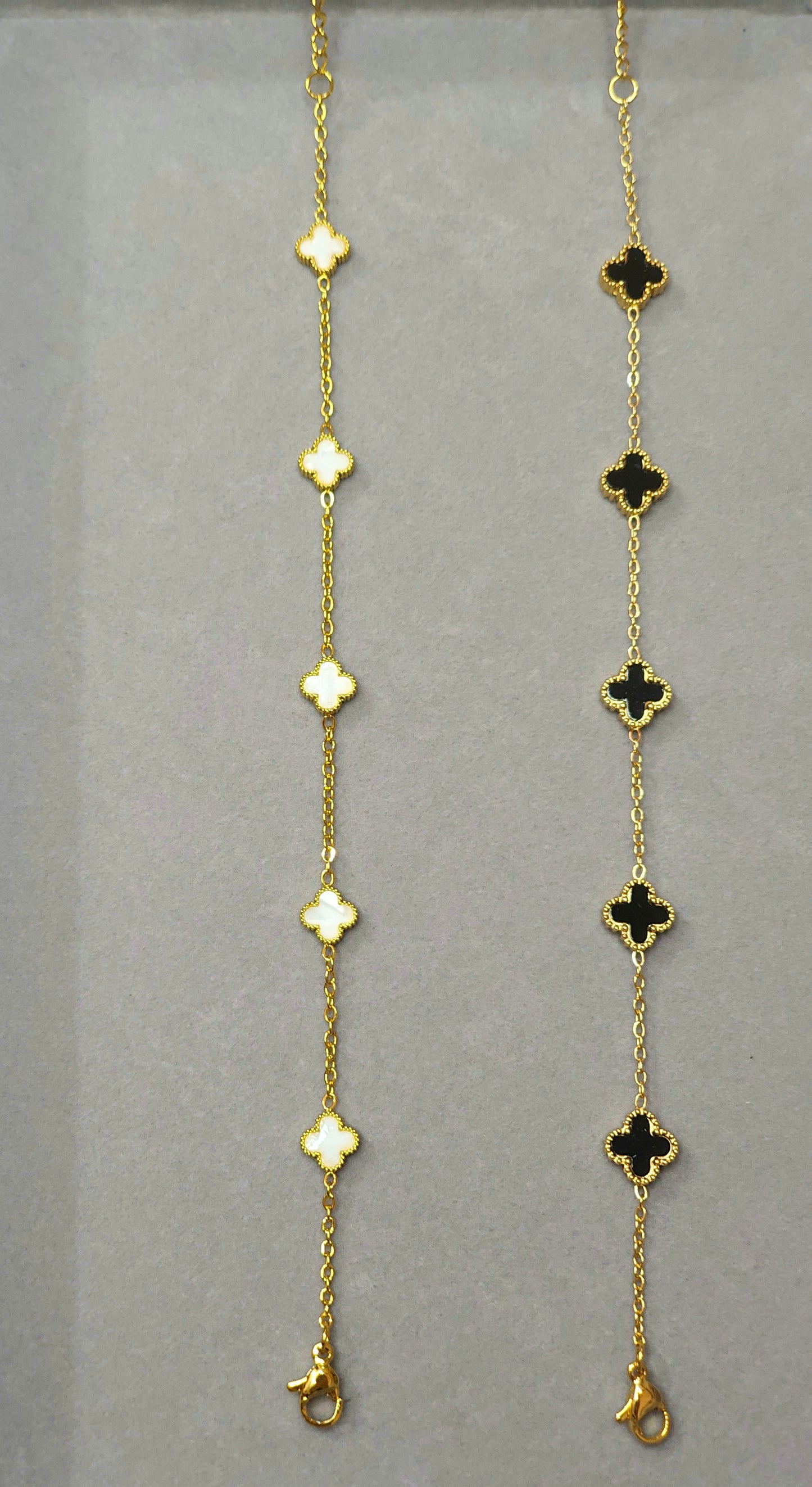 Anti-Tarnish Clover Motif Gold Bracelet | 18K Gold Plated