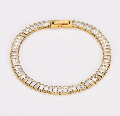 Baguette Tennis Zircon Bracelet | 18K Gold Plated | Anti-Tarnish