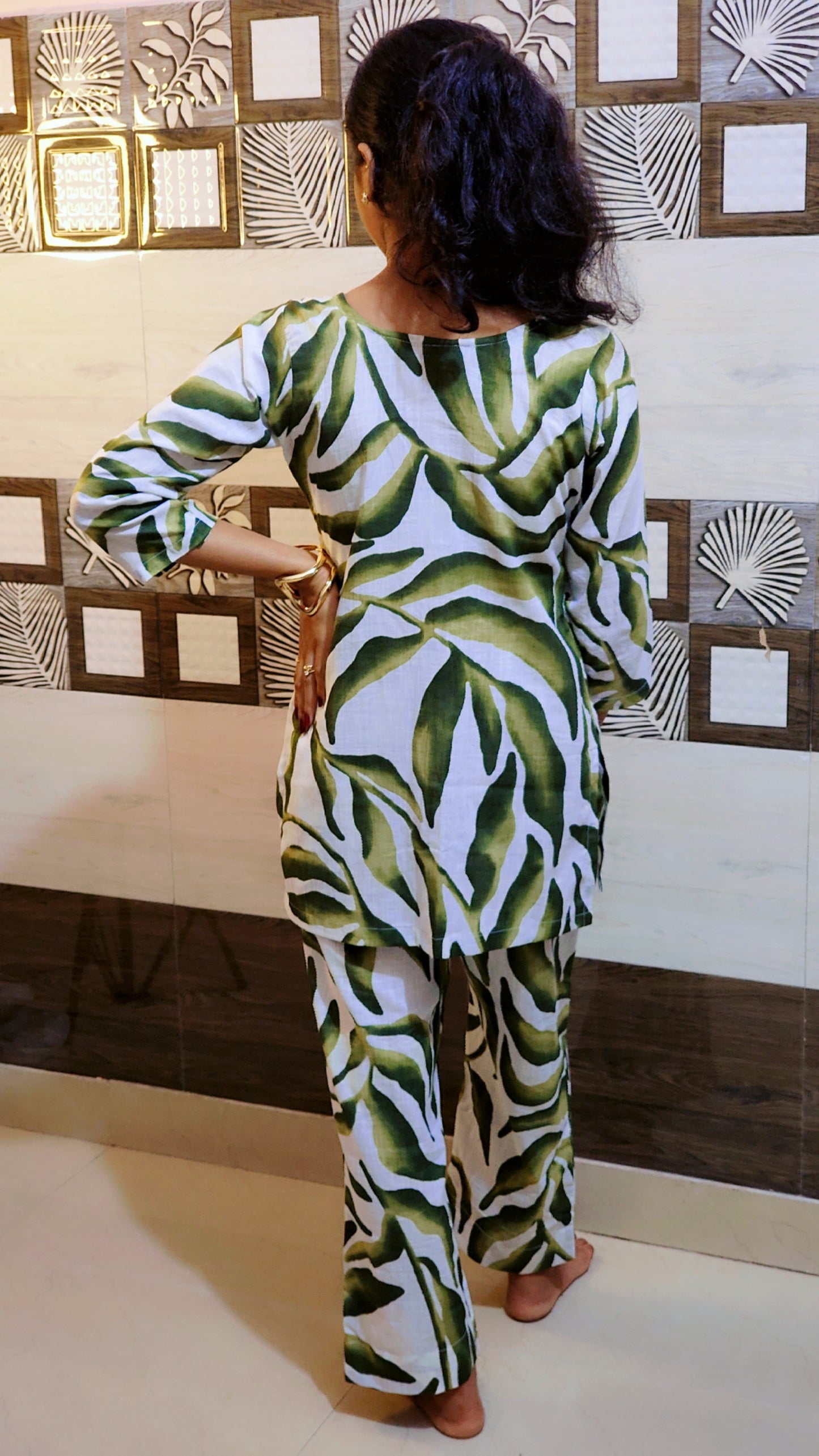 Leaf Print Cotton Co-ord Set – White & Green