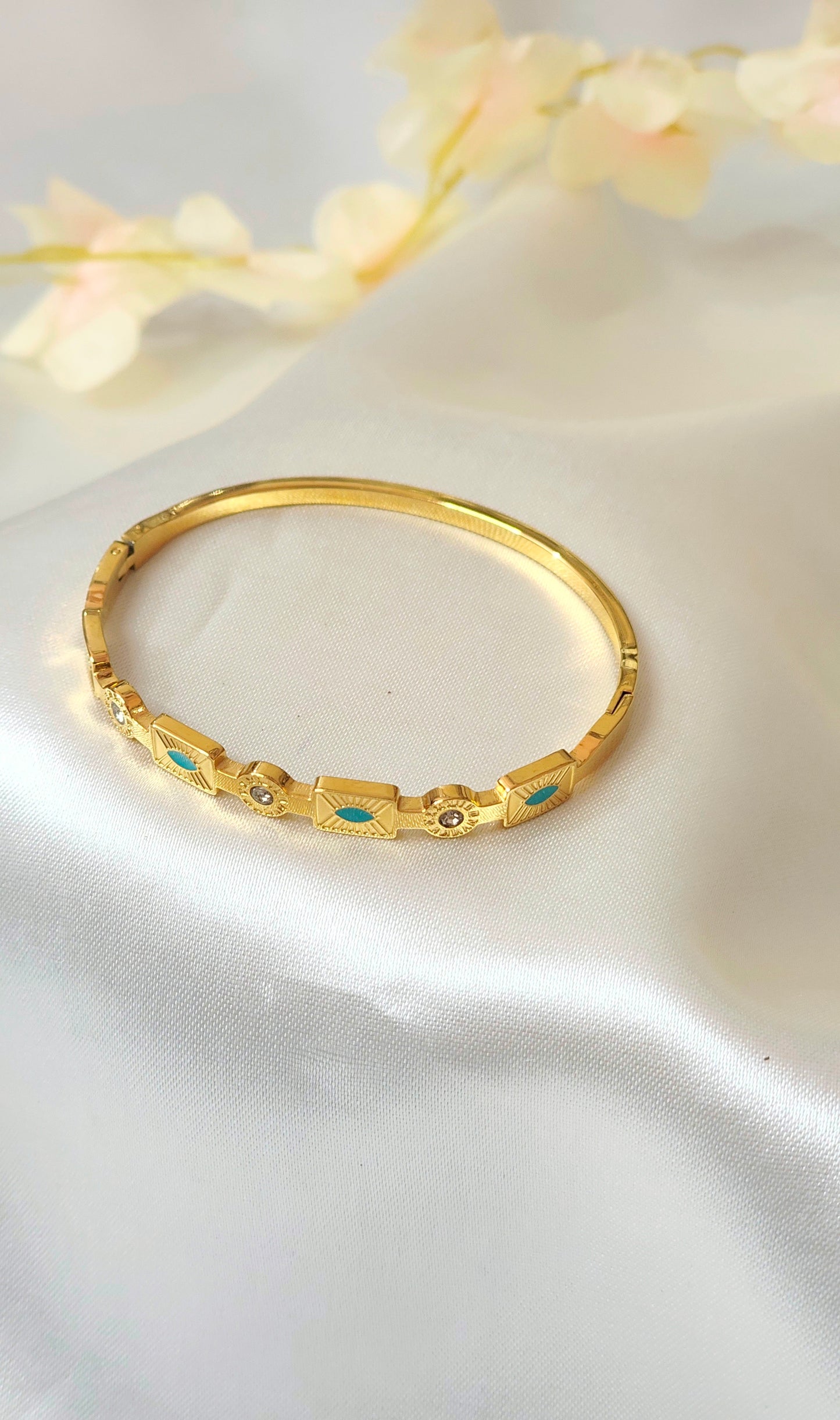 Enamel Studded antitarnish Gold-Plated Bracelet
