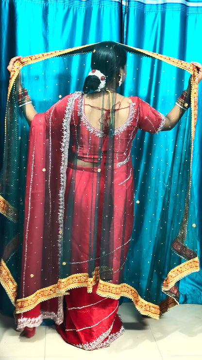 Elegant Net Peacock Green Dupatta with Red Zari Border – Perfect for Festive & Wedding Looks