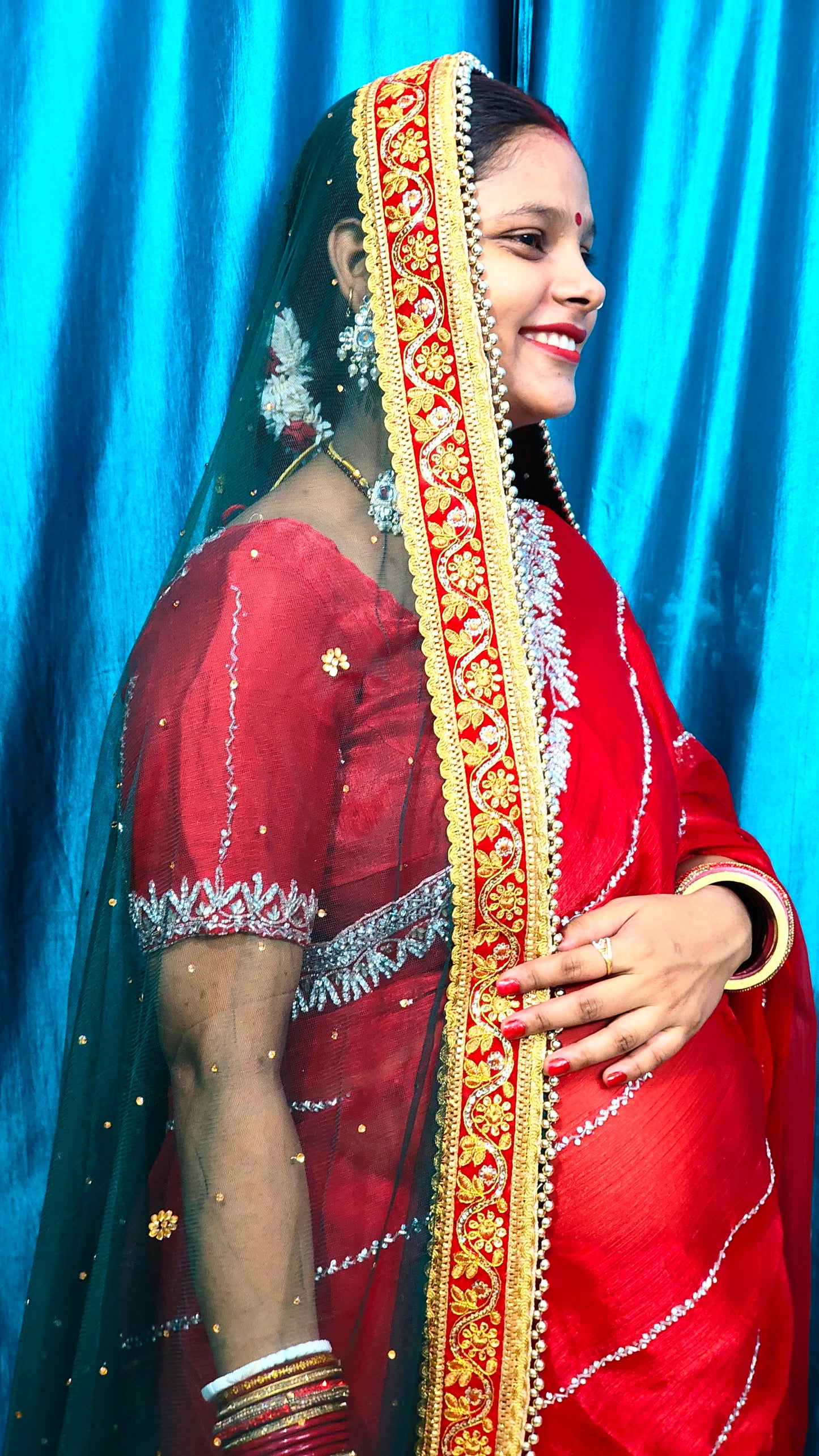 Elegant Net Peacock Green Dupatta with Red Zari Border – Perfect for Festive & Wedding Looks