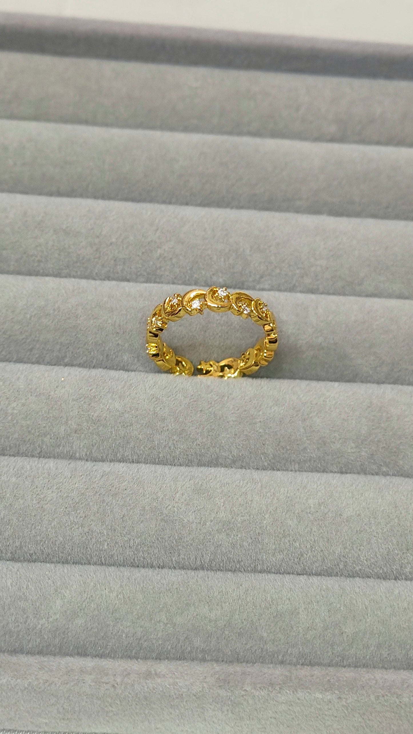 Star & moon pattern anti tranish gold plated ring