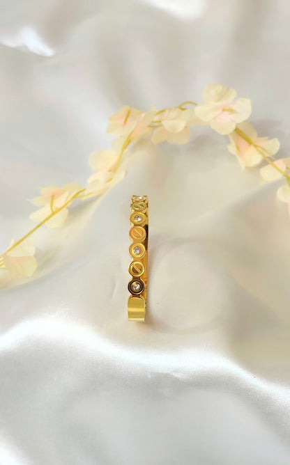 Chic Geometric Studded Gold-Plated Bracelet
