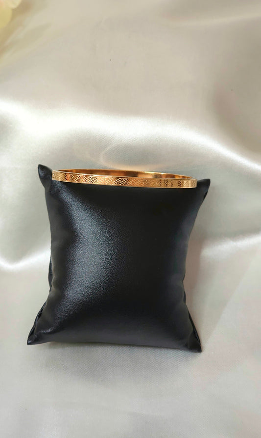 Anti tarnish Gold-Plated Geometric bracelet