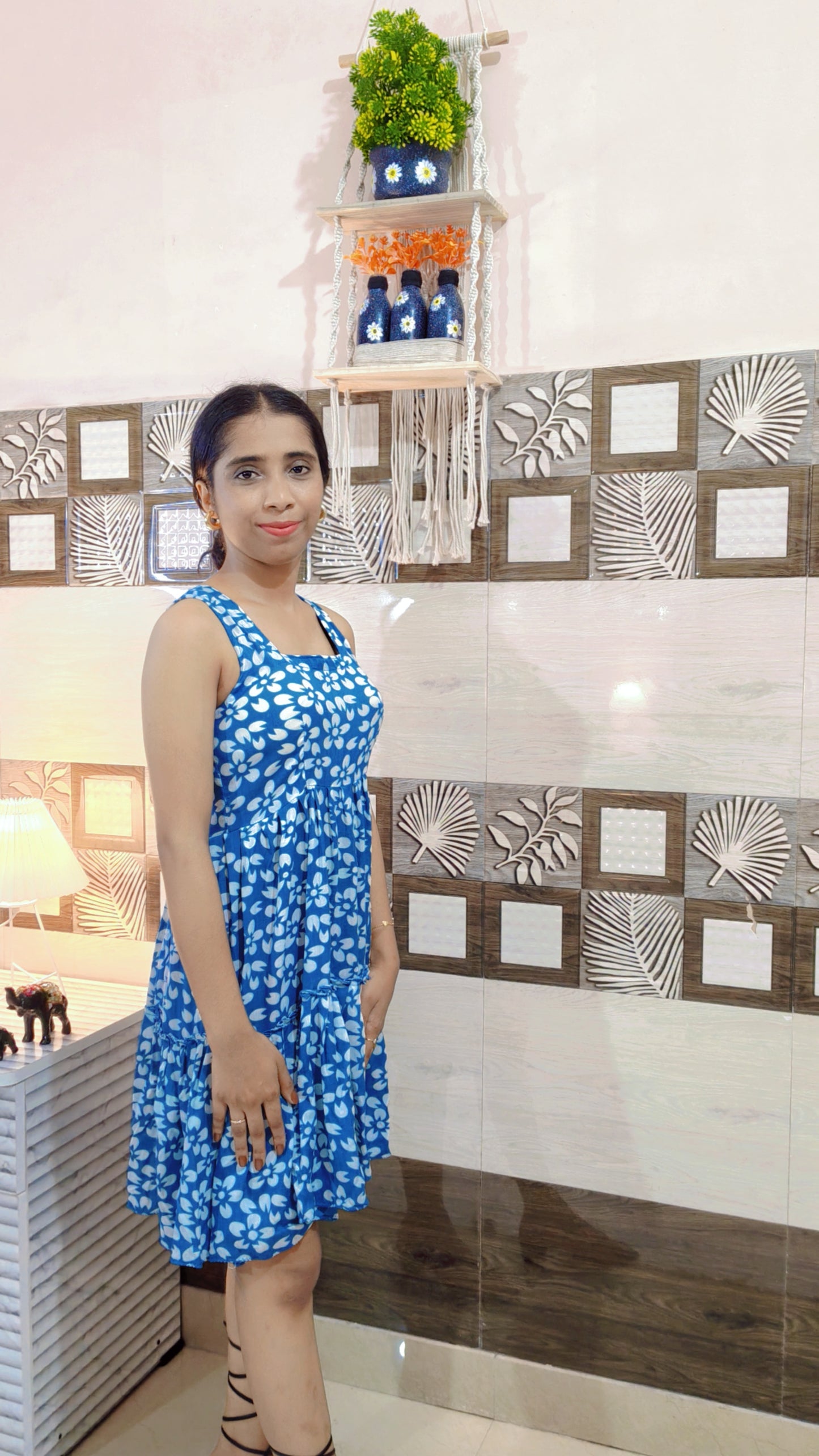 Stunning Blue Floral Midi Dress - Perfect for Every Occasion