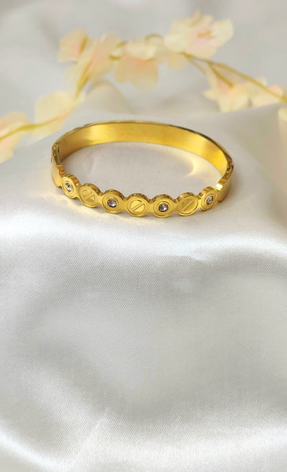 Chic Geometric Studded Gold-Plated Bracelet