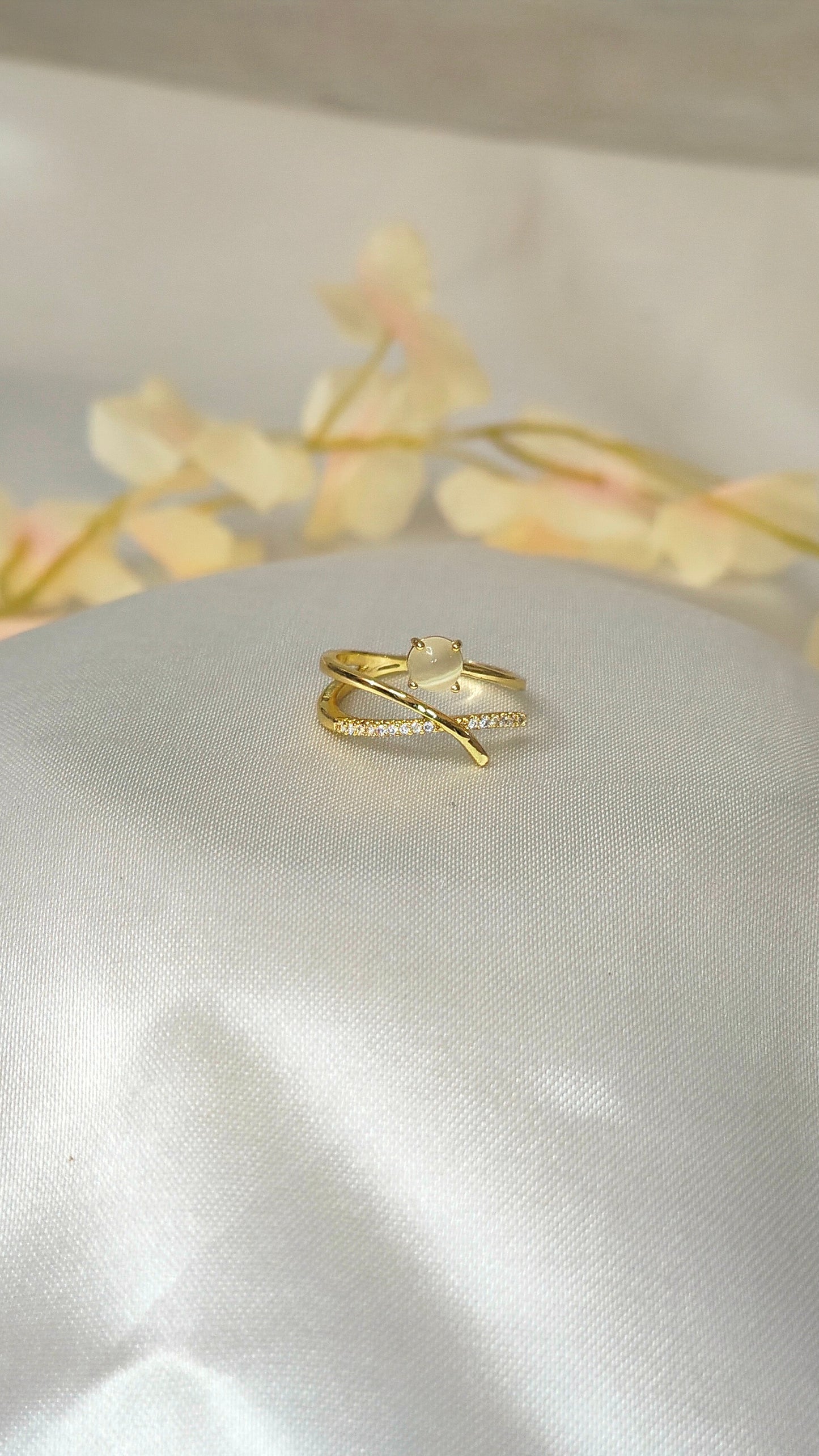 Gold-Plated Crossover Solitaire CZ Ring